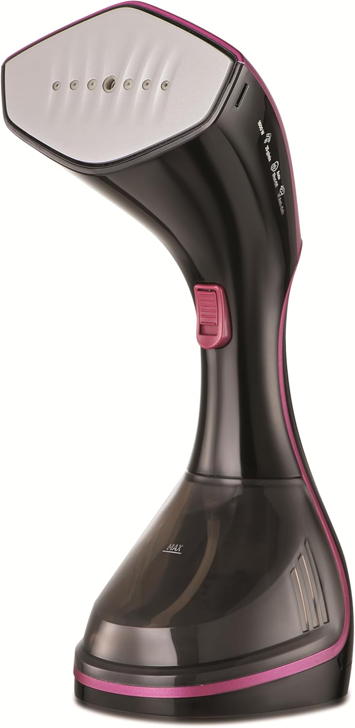 كواية ملابس HSTD1600-B5 من Black & Decker بقوة 1600 واط مع قاعدة سيراميك و شاشة عرض LED رقمية | أسود كواية ملابس HSTD1600-B5 من Black & Decker بقوة 1600 واط مع قاعدة سيراميك و شاشة عرض LED رقمية | أسود